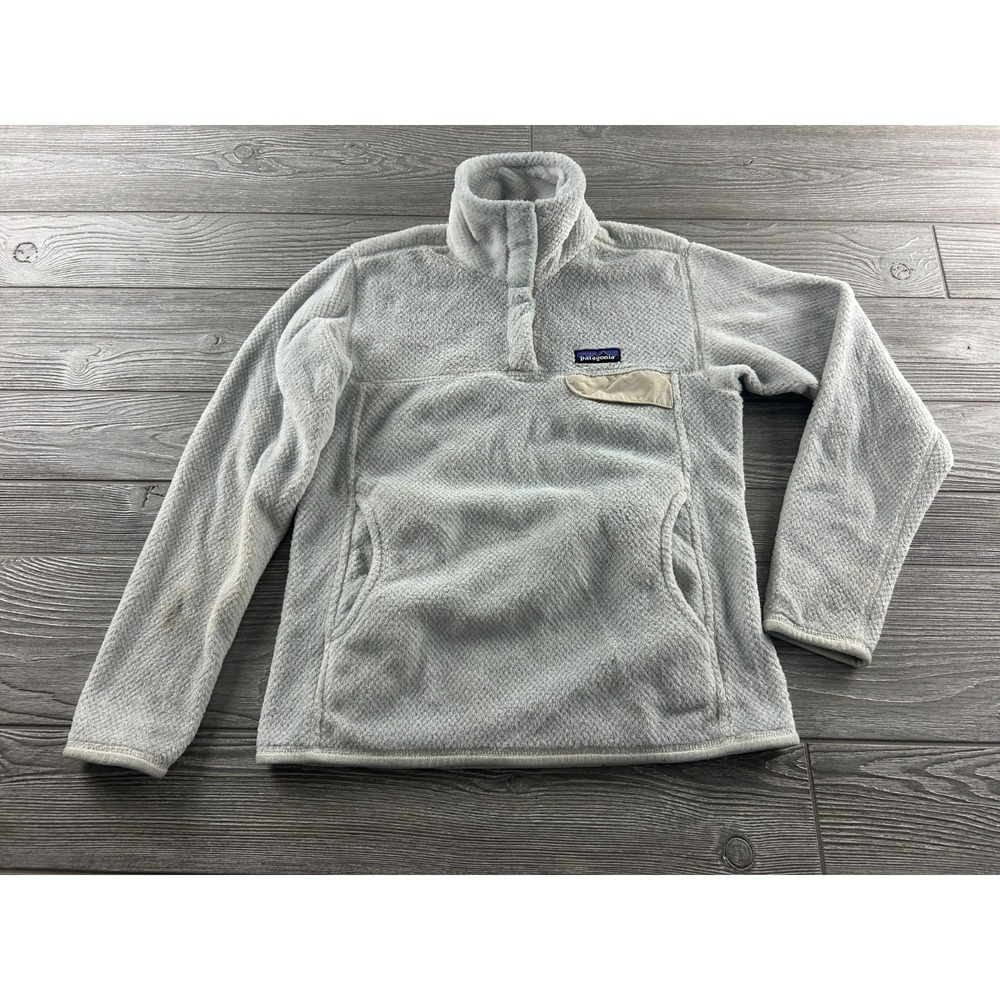 Patagonia Jacket Womens S White Snap T Fleece Fuzzy Sweater Outdoors Camping